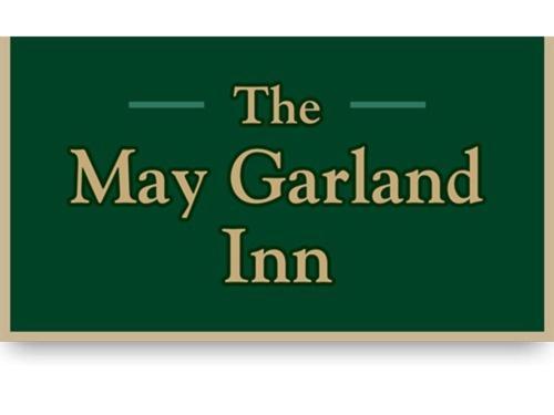 The May Garland Inn Hellingly Buitenkant foto